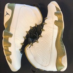 Jordan 9 “Statue” Size 12